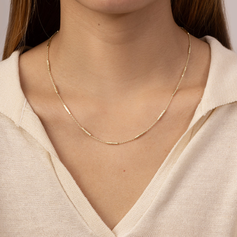 Tate bar gold necklace