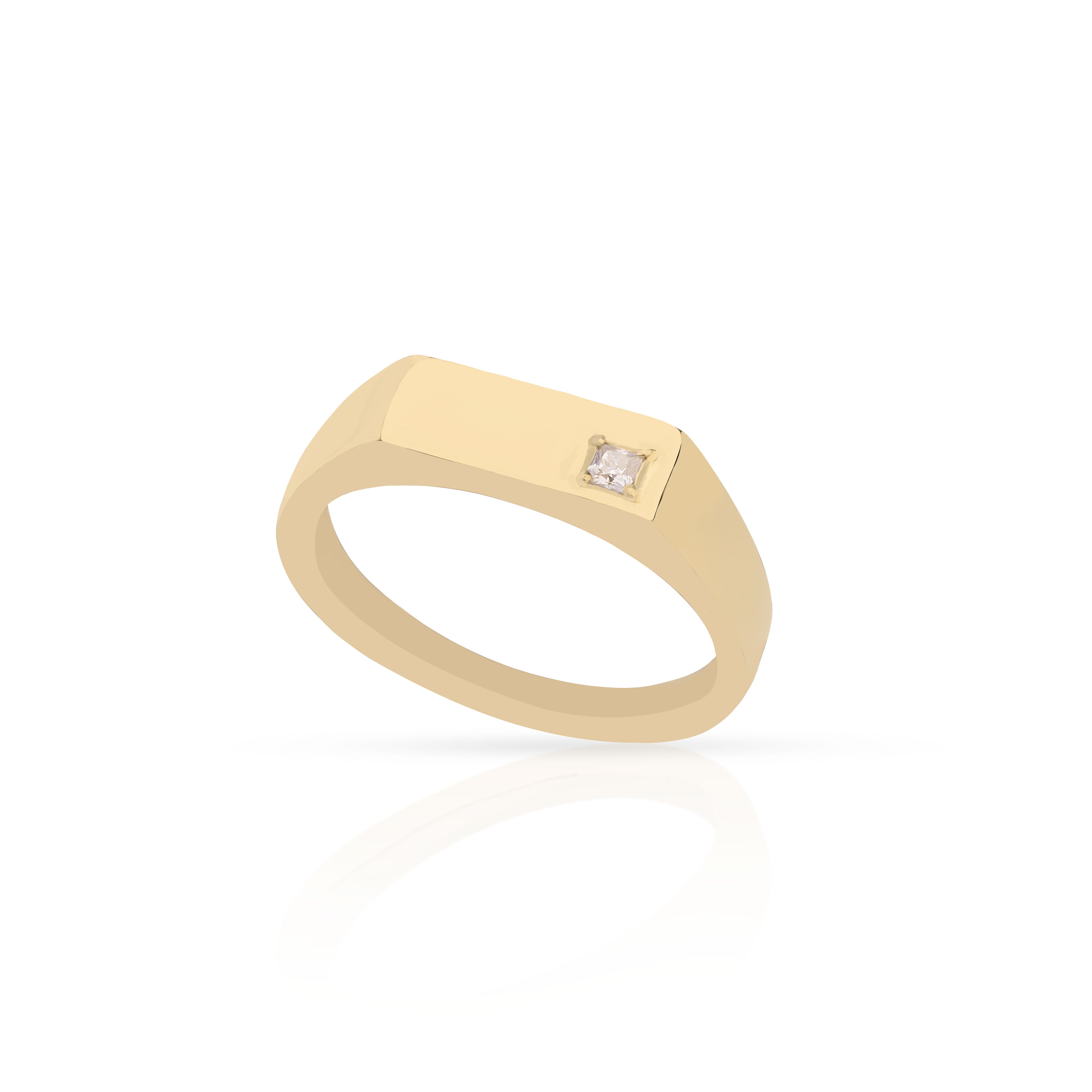 Linea rectangle signet ring