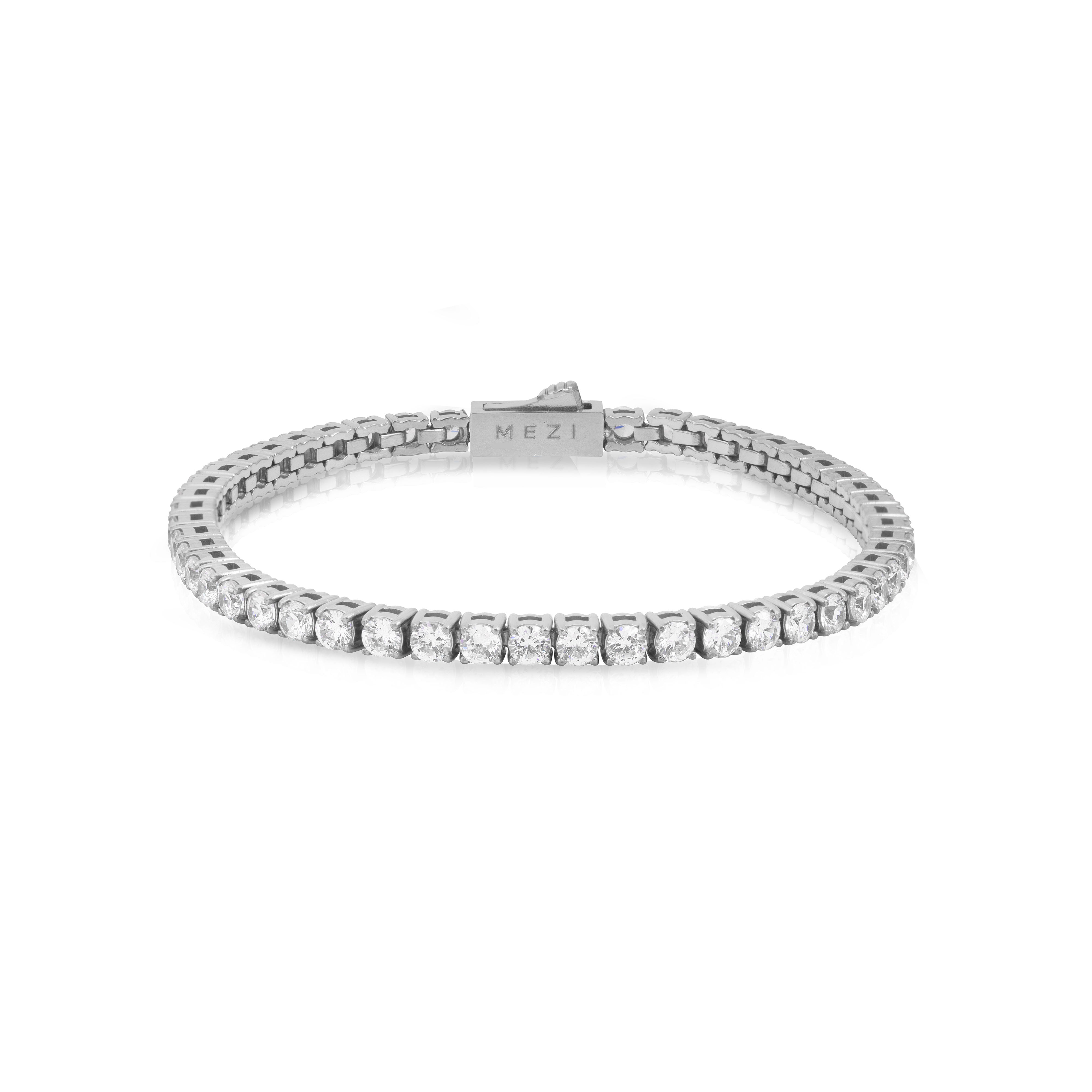 Aren tennis bracelet