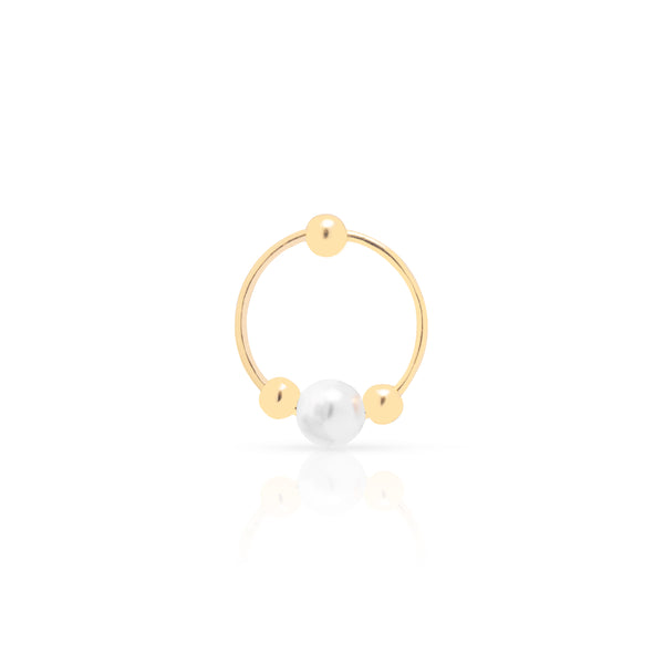 Sammy freshwater pearl sleeper earring