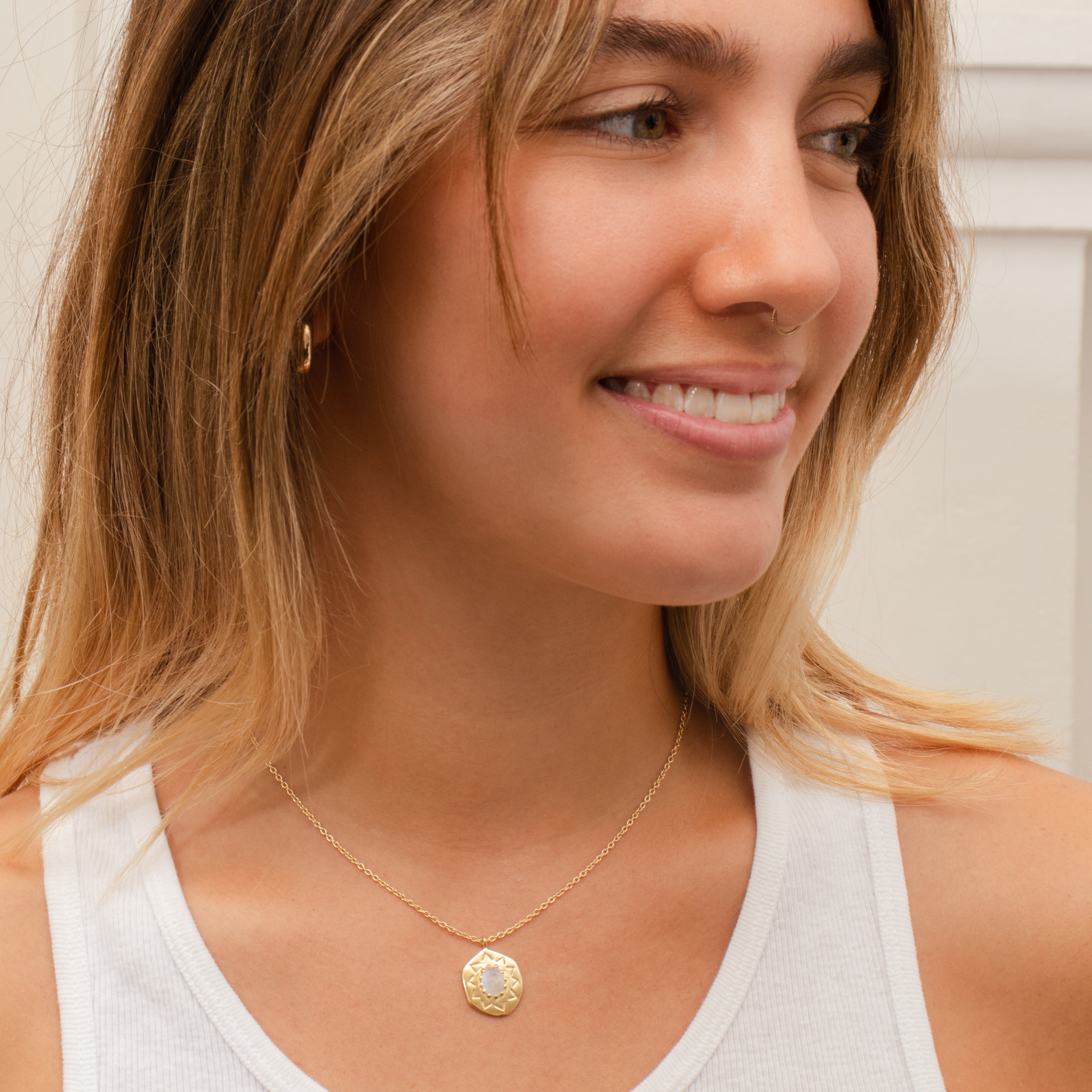 Rinah oval moonstone disc gold pendant