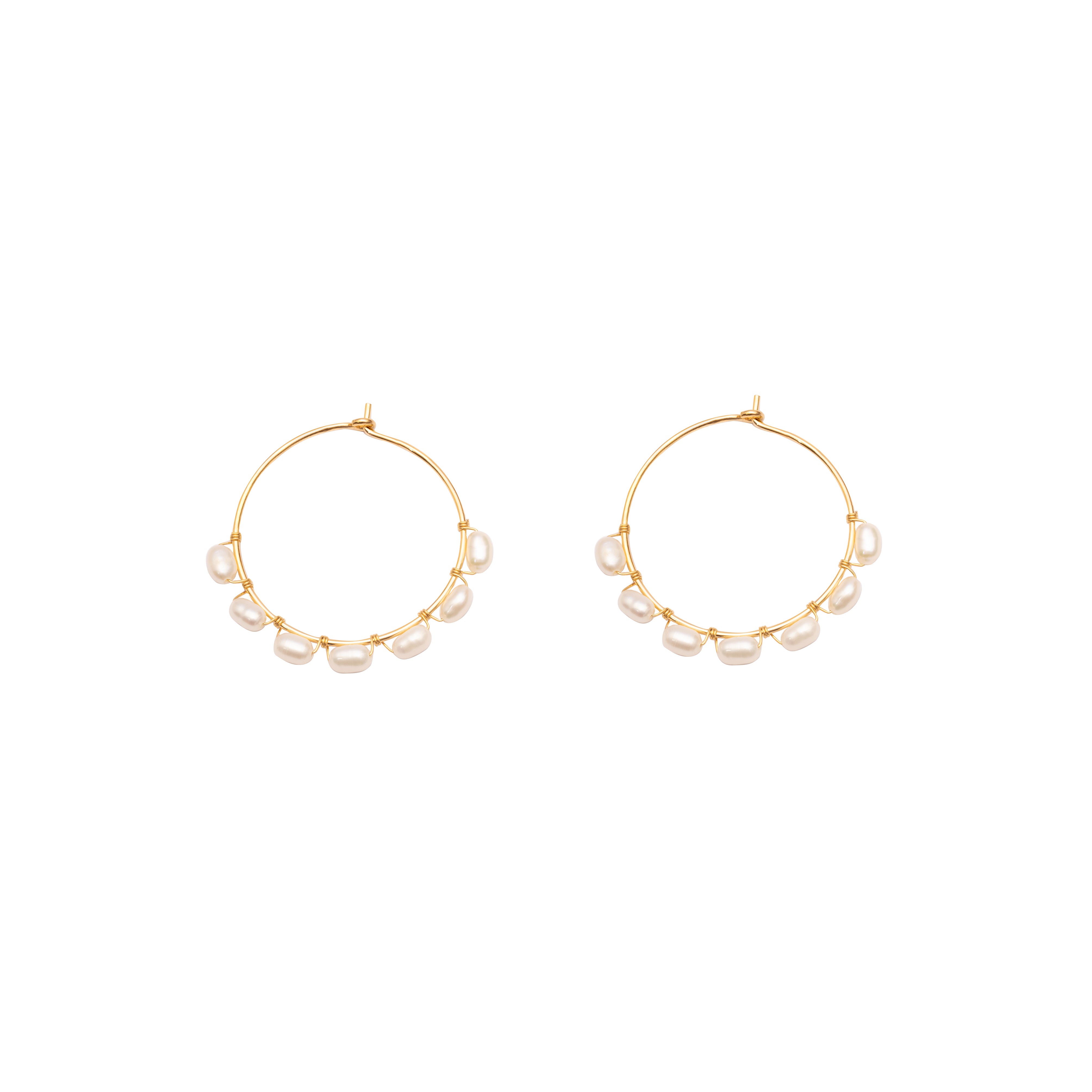 Paige freshwater pearl hoops