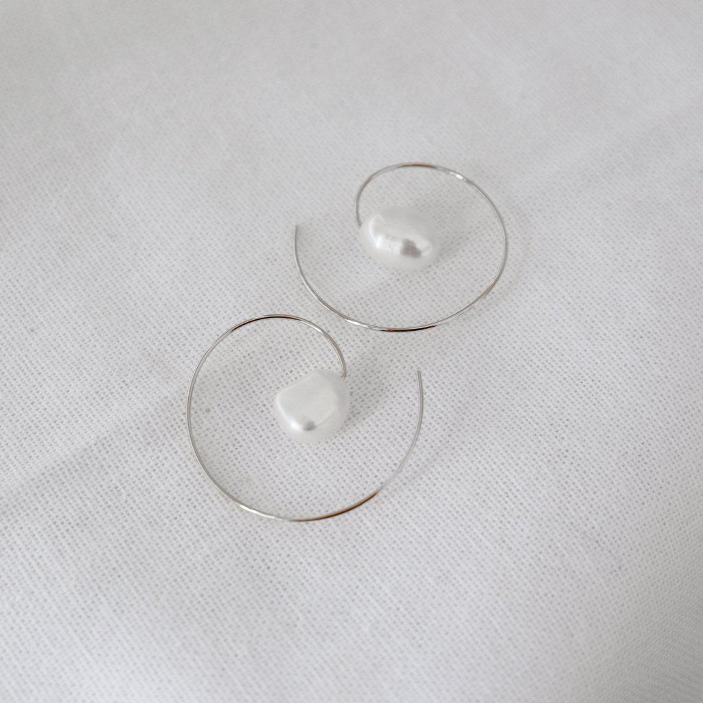 Virginia fresh water pearl hook earrings